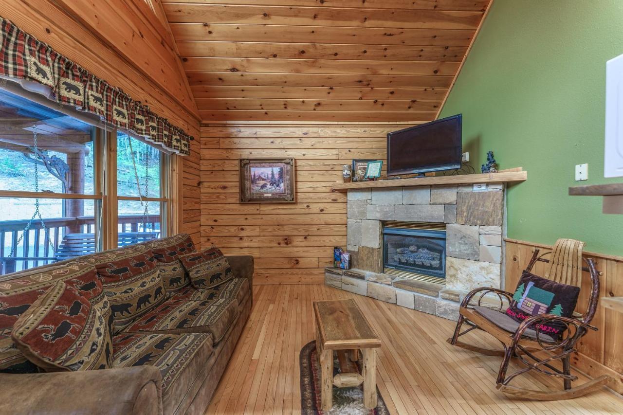 Big Bear Woods Villa Pigeon Forge Exterior photo